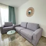 Izida Palace Sunny Beach