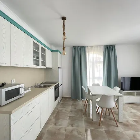 Apart-hotel Izida Palace Sunny Beach