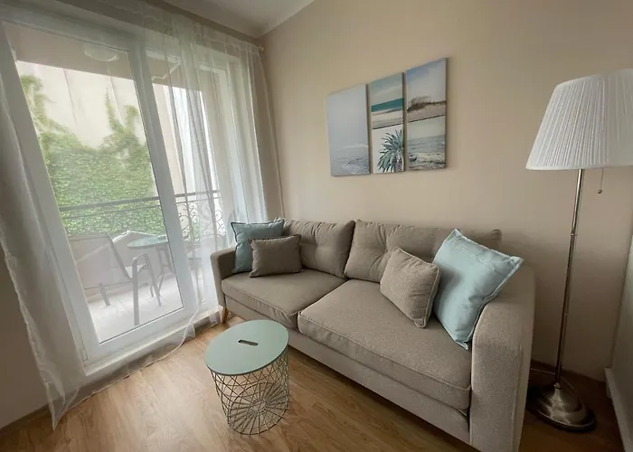 Aparthotel Izida Palace 3*