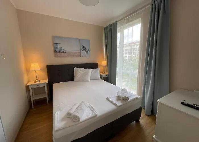 Aparthotel Izida Palace 3*