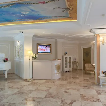 Izida Palace Apart-hotel Sunny Beach